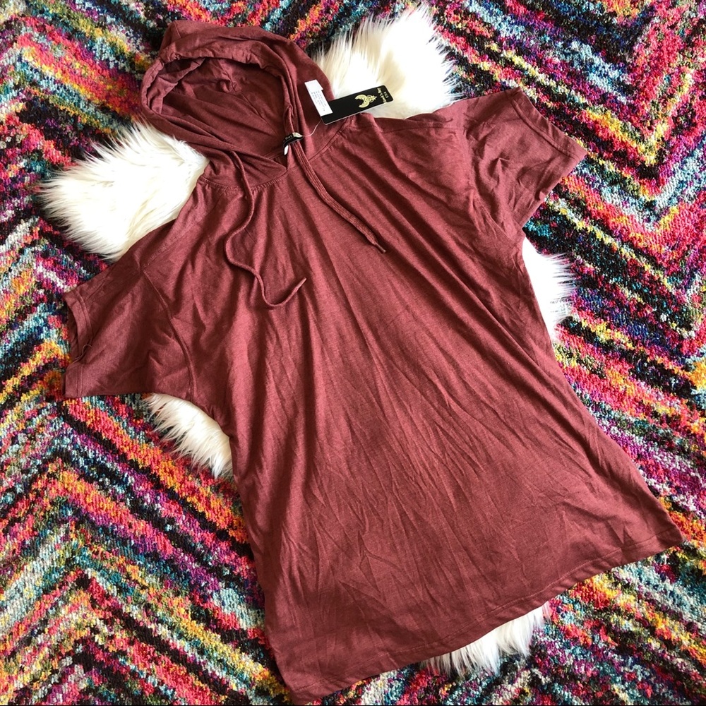 NWT Mens rust hoodie top size XL